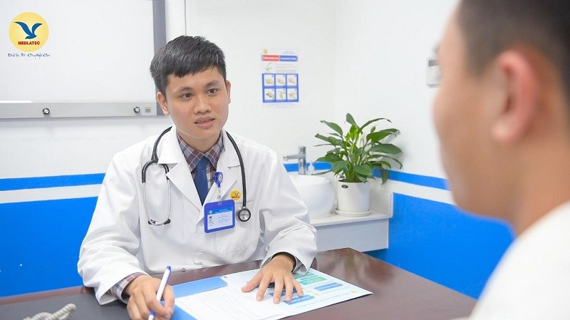 Khám và điều trị trào ngược dạ dày tại các cơ sở của MEDLATEC